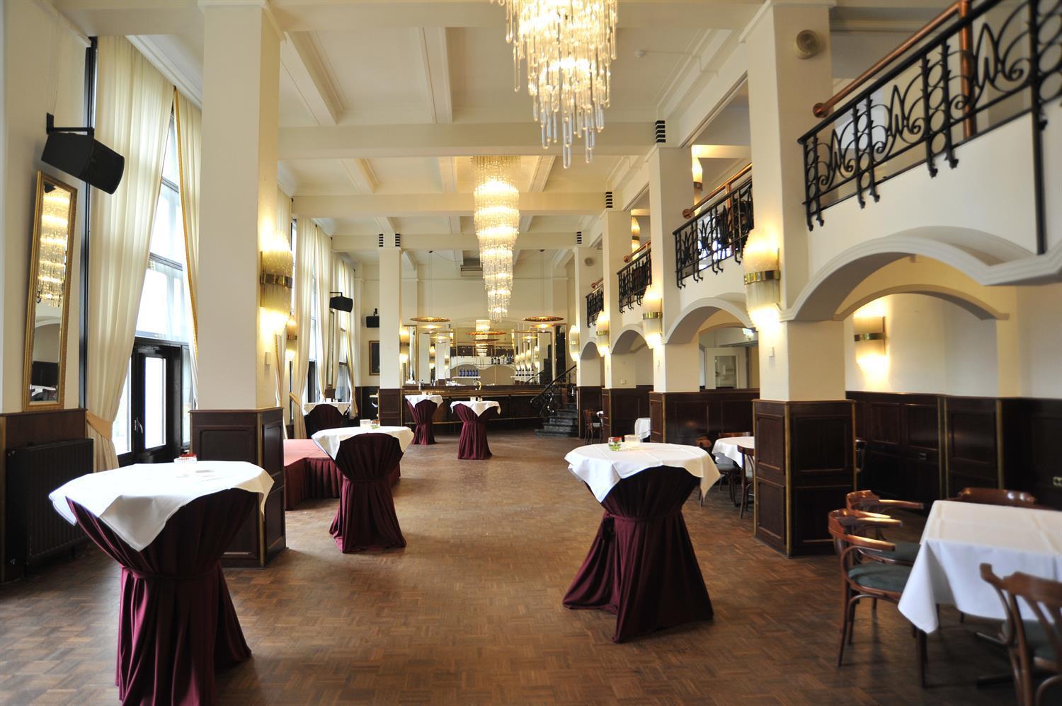 Tulip Inn Heerlen City Centre Esterno foto